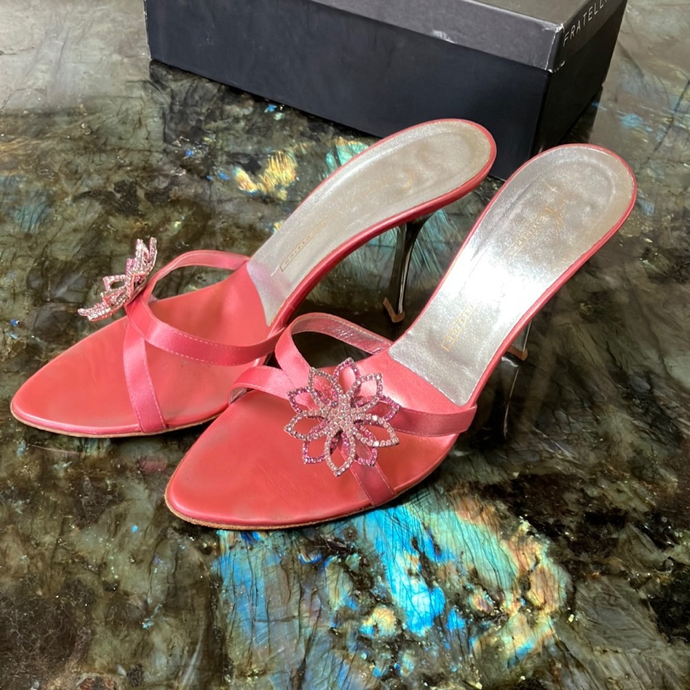 Fratelli Rossetti Pink Heels with Floral Embellishment